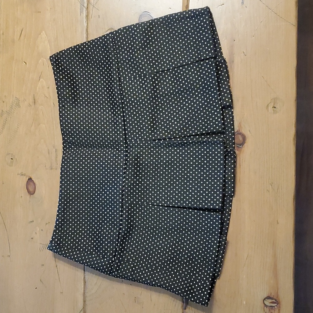 Vintage Alice and Olivia black pleated mini skirt, size 6, nwt
